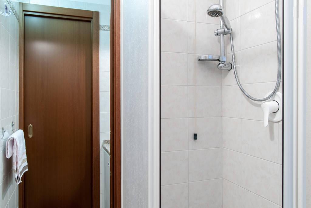 Appartamento Via Rovetta Milano Værelse billede